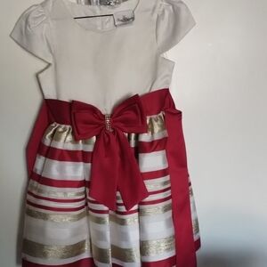 Rare Editions White and Gold Logo Dress Label